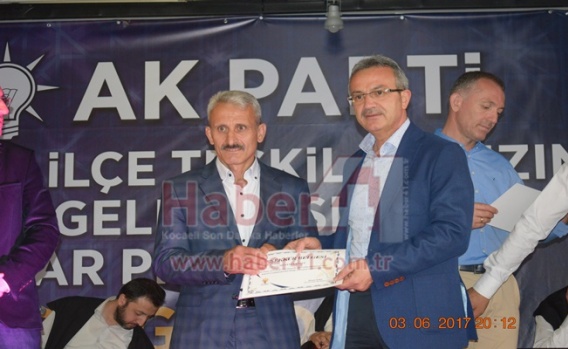 Ak Parti Gebze'de 2000 kişi ile İftarda Buluştu