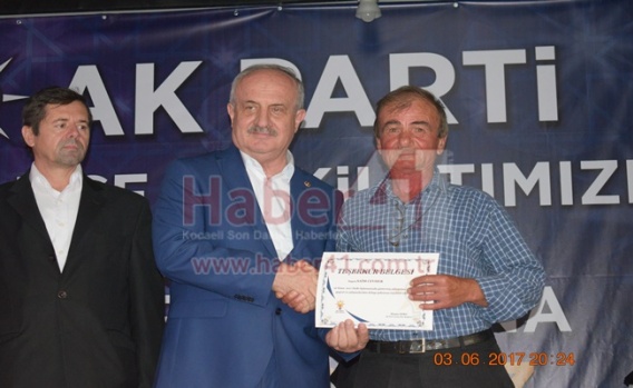 Ak Parti Gebze'de 2000 kişi ile İftarda Buluştu