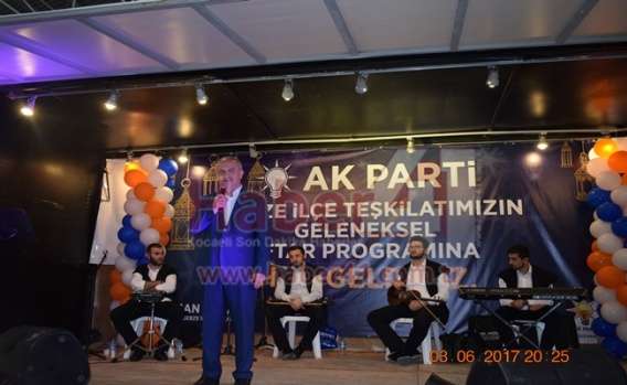 Ak Parti Gebze'de 2000 kişi ile İftarda Buluştu