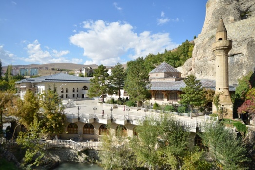 Somuncu Baba Camii Ve Türbesi 