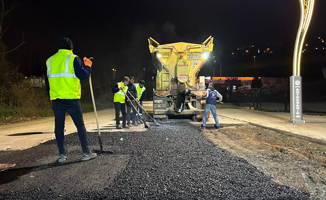 Yol Bakım Timi kentin üstyapısını yeniliyor