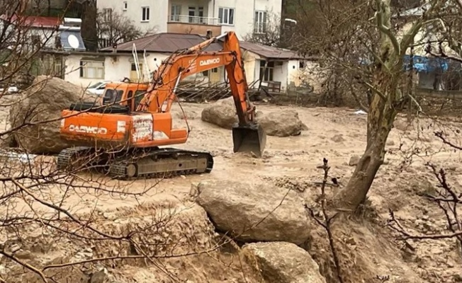 Adıyaman ve Şanlıurfa'da sel...