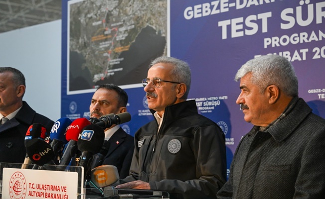 Bakan Abdulkadir Uraloğlu, Gebze- Darıca Metrosu Test Sürüşünü Tamamladı