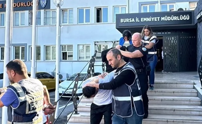 Bursa'da fuhuş operasyonunda 4 kadın kurtarıldı